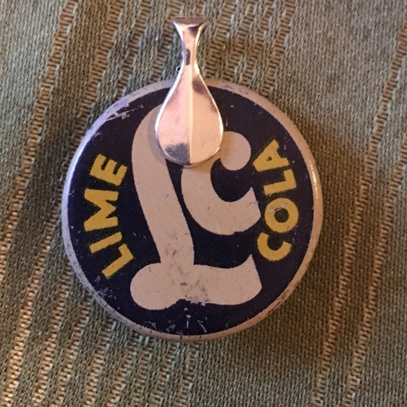 Handcrafted Vintage Watch Face Necklace - Picture 7 of 7